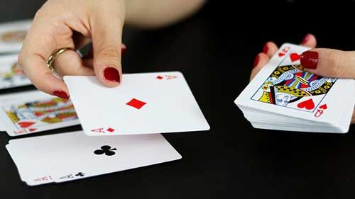 7 دلیل که قماربازان جدید باید به تنهایی بازی کنند